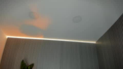 emelie_89 online show from May 22, 2026, 11:38 am