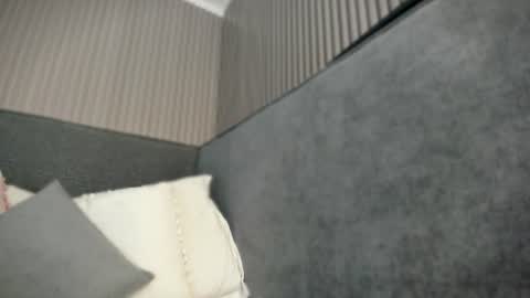 emelie_89 online show from June 9, 2026, 11:55 am