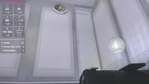 emely ross online show from February 7, 2025, 4:27 am