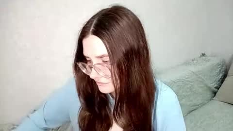 Snapshot of emelysimonson chatting on October 4, 2025, 2:15 pm Stacy online show from October 4, 2025, 2:15 pm