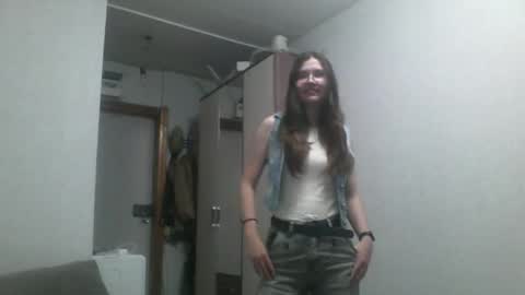 Snapshot of emelysimonson chatting on October 8, 2025, 3:53 pm Stacy online show from October 8, 2025, 3:53 pm