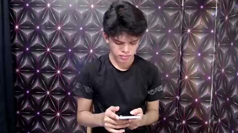 emerald_cummer online show from September 16, 2025, 1:45 pm