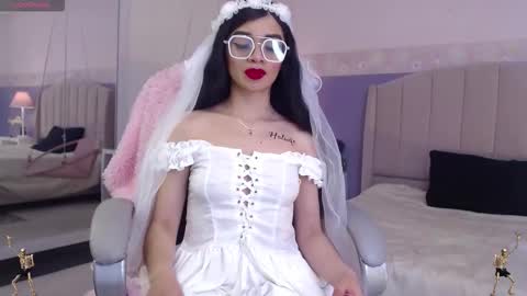 Danna online show from October 21, 2025, 8:42 pm