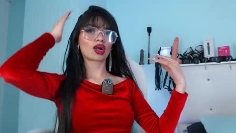 Danna online show from June 6, 2026, 1:43 am