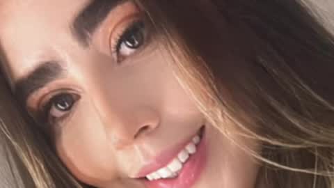 emi_royse online show from June 2, 2026, 12:23 am