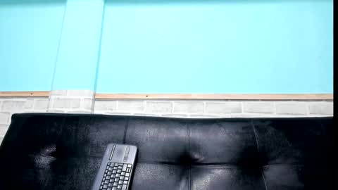Snapshot of emiily_smile chatting on February 22, 2025, 6:30 pm Emily online show from February 22, 2025, 6:30 pm