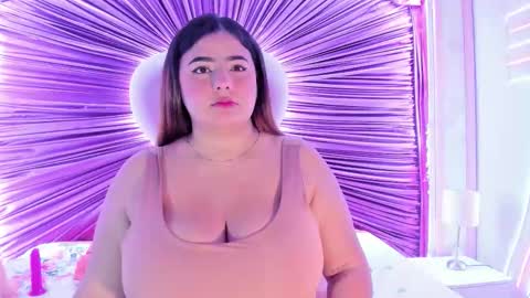 Emiily Grace online show from February 23, 2026, 11:40 am