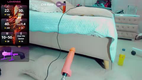 EmillySaenz online show from October 24, 2025, 3:52 pm