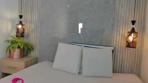 Emily online show from September 24, 2025, 11:46 am