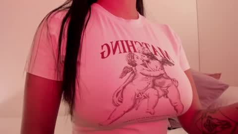 Snapshot of emilia_ghendle chatting on December 12, 2024, 12:12 pm Emilia Big Boobs online show from December 12, 2024, 12:12 pm