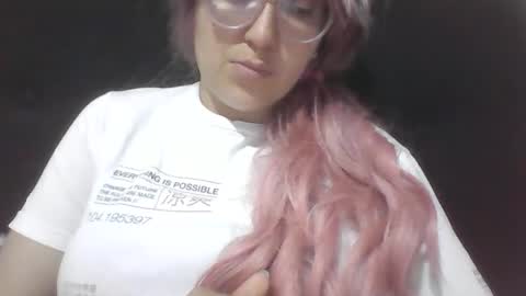 emiliahoney online show from January 16, 2026, 9:41 pm