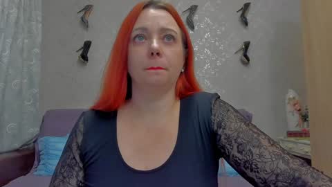 Emiliana online show from December 2, 2024, 8:30 am