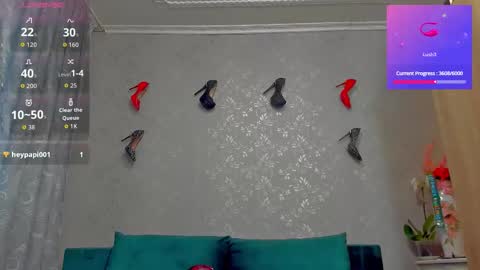 Emiliana online show from October 25, 2025, 11:51 am