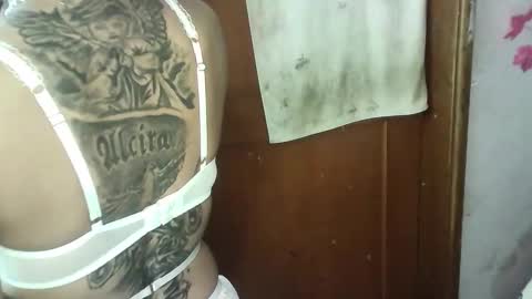 Snapshot of emiliejoy chatting on March 14, 2026, 4:18 am emiliejoy online show from March 14, 2026, 4:18 am