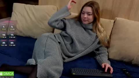 emilielong online show from January 15, 2026, 2:21 pm