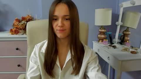 Emilly online show from February 28, 2026, 7:42 am