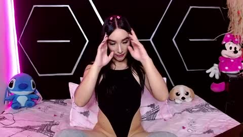 Snapshot of emillystonex chatting on June 4, 2026, 6:36 pm emillystonex online show from June 4, 2026, 6:36 pm