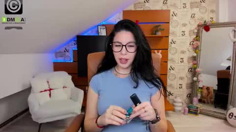 EmillyTaylor online show from February 25, 2026, 4:44 am