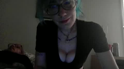 Emily Love online show from June 5, 2026, 8:42 am