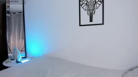 emily_bae online show from December 21, 2025, 2:08 am