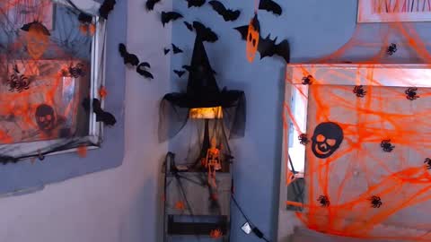 emily_castillo1_ online show from November 2, 2025, 3:53 am