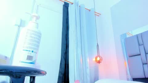 Snapshot of emily_gil1 chatting on January 17, 2025, 5:08 pm Emi online show from January 17, 2025, 5:08 pm