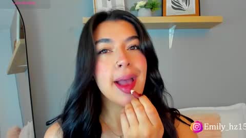 Snapshot of emily_haze chatting on February 25, 2025, 10:47 am Emily online show from February 25, 2025, 10:47 am