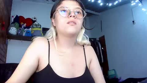 Julieta online show from March 7, 2025, 7:16 pm