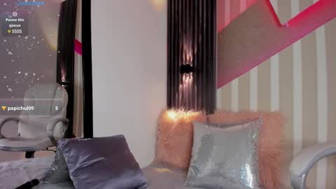 Emily online show from February 27, 2025, 6:53 pm