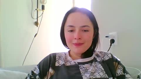 emily_morning_dew online show from January 27, 2025, 11:00 am