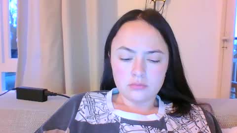 emily_morning_dew online show from January 29, 2025, 7:04 am