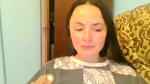 emily_morning_dew online show from February 17, 2025, 8:26 pm
