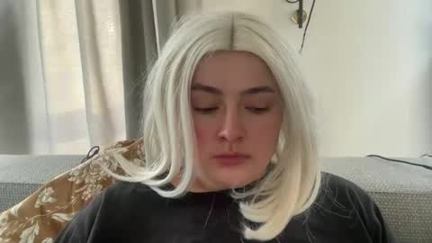 Snapshot of emily_morning_dew chatting on February 21, 2026, 7:42 am emily_morning_dew online show from February 21, 2026, 7:42 am