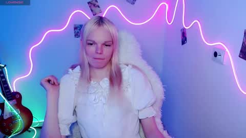 Lia online show from October 28, 2025, 9:39 pm