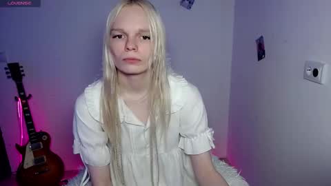 Lia online show from January 15, 2026, 10:20 am