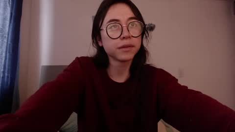 emily_pearl_ online show from January 27, 2025, 6:31 pm