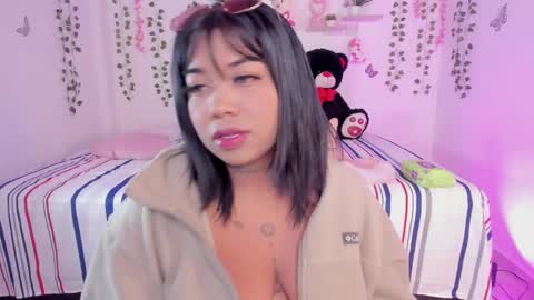 Emily online show from January 6, 2025, 6:58 am