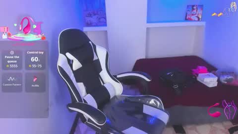       online show from March 24, 2026, 12:32 pm