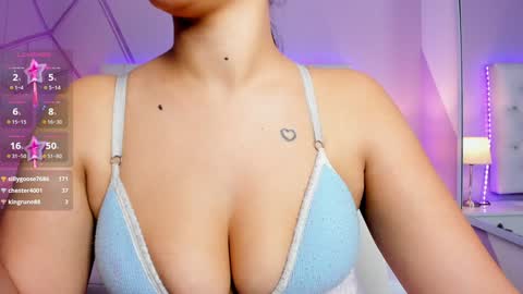  EMILY  online show from December 11, 2024, 2:09 am