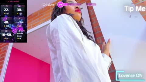 Snapshot of emily_sexy3 chatting on January 10, 2025, 8:04 pm Emily online show from January 10, 2025, 8:04 pm