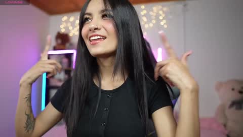 emily_smitt online show from February 7, 2025, 1:47 am