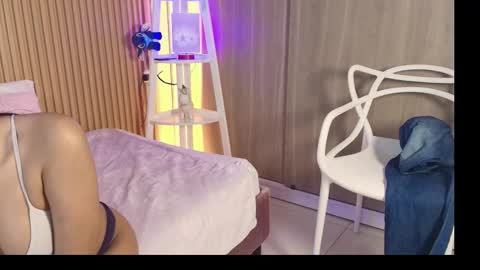 Emily online show from March 6, 2026, 1:18 pm