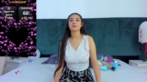 Emilyyy online show from February 20, 2025, 10:26 pm