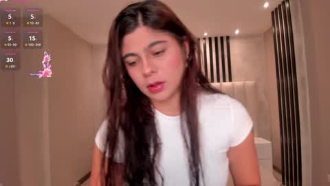 Emily Armstrong online show from December 22, 2024, 12:05 pm