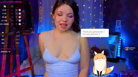 Snapshot of emilyart_ chatting on February 4, 2025, 3:44 am artist Emily online show from February 4, 2025, 3:44 am