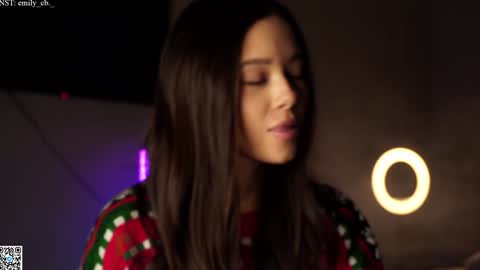 emilybatee online show from December 23, 2024, 6:48 pm