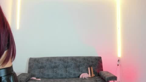 emilyblonde01 online show from March 29, 2026, 9:26 pm