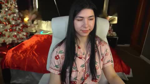 Emy online show from January 5, 2026, 5:27 pm