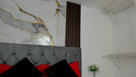 emilycarter1_ online show from May 11, 2026, 2:34 pm