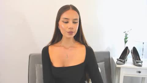 EmilyCharming online show from December 6, 2024, 12:23 am